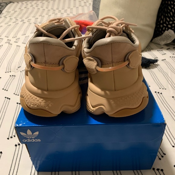 ***SOLD*** Adidas Ozweego Sneakers in Pale Nude - Picture 4 of 6